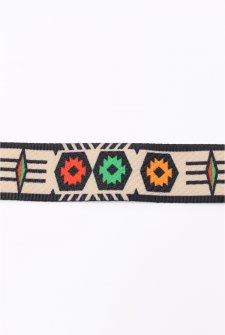 4 cm desenli kolon